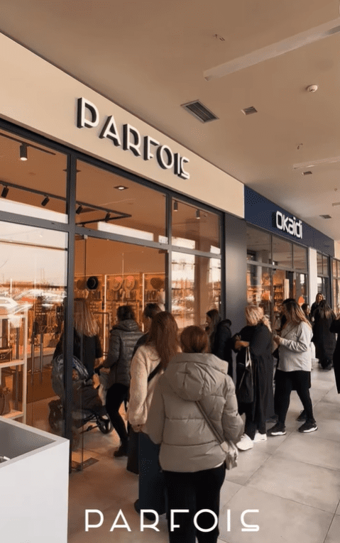 PARFOIS RIKTHEHET NE CENTRAL PARK